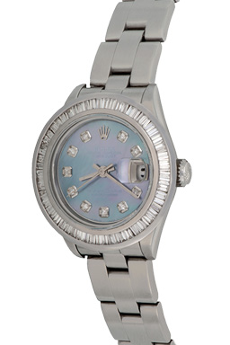 Ladies Rolex Datejust Model 69174 Watch